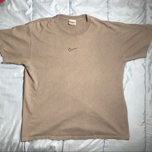 3D METALLIC NIKE SWOOSH T-SHIRT (VINTAGE)